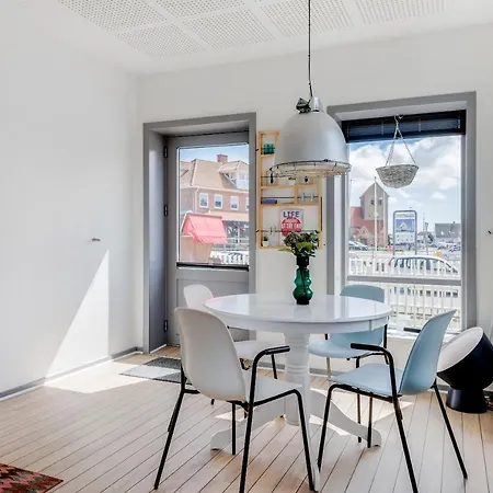 Hvide Sande Hotel Хвиде-Санде