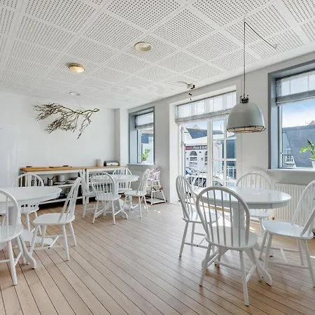 Отель Hvide Sande Hotel