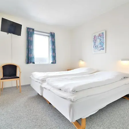 Отель Hvide Sande Hotel 3*