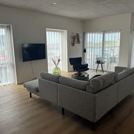 Hotel Hvide Sande Hotel 3*