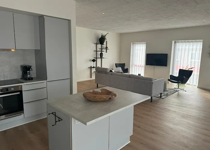 Hvide Sande Hotel 3*